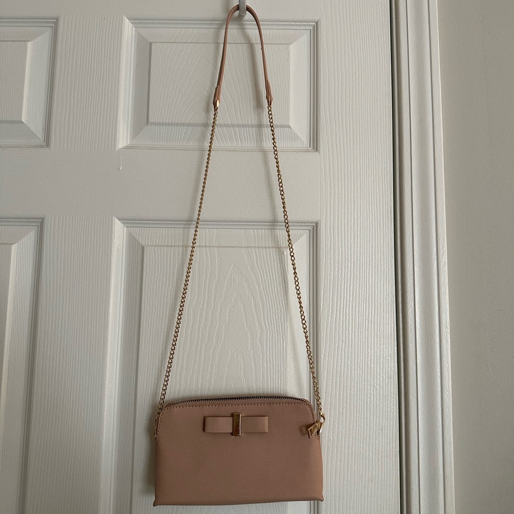 Miztique clutch bag in creak/pink